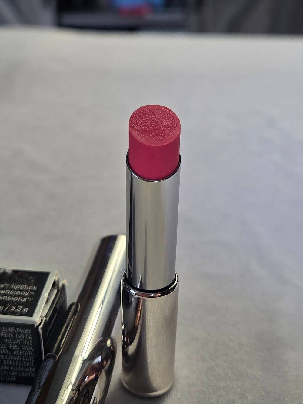 Mary Kay MK True Dimensions Lipstick Wild About Pink Discontinued - Picture 4 of 7